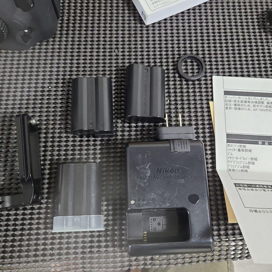 Nikon　D500 　美品　シャッターユニット交換済　　付属品多数