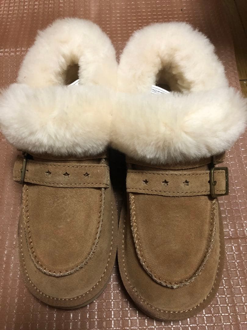 ベージュ スエード ファー モカシン23cmサイズ6