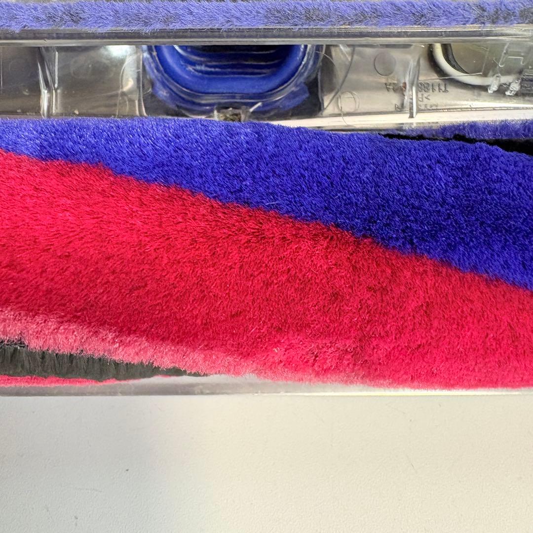 ダイソンV８slim対応のソフトクリーナーヘッド