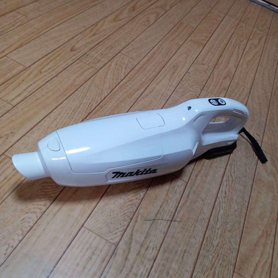 マキタ10.8V充電式クリーナCL107FD純正バッテリー、充電器、サイクロン付