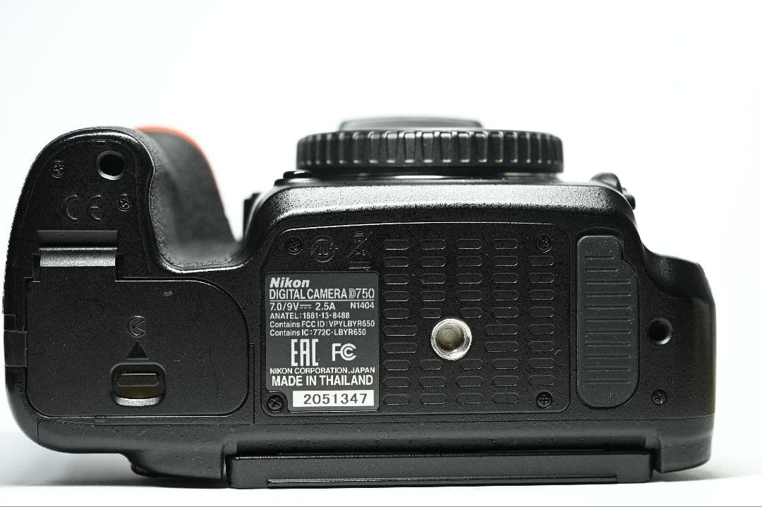 【美品】Nikon D750ボディ