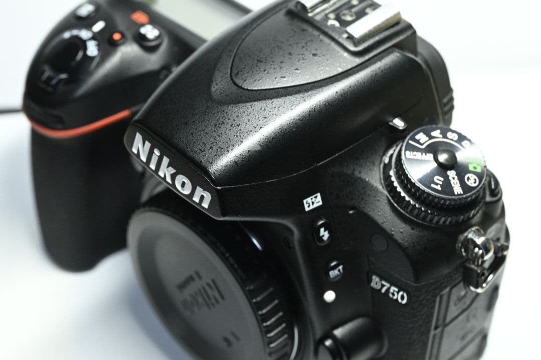 【美品】Nikon D750ボディ