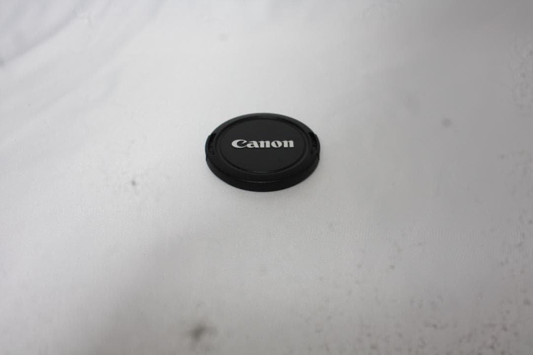 CANON EOS kiss X2一眼レフ 18-55m 付属品付きですぐ使える