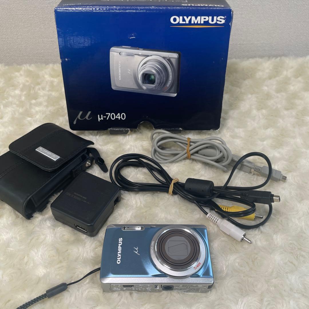 OLYMPUSオリンパス　コンパクトデジタルカメラ　μ-7040 箱付き
