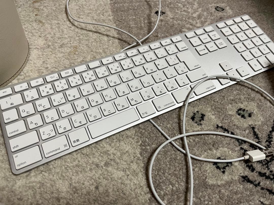 Macデスクトップ Mac mini (2014 FusionDrive)MagicKeyboard