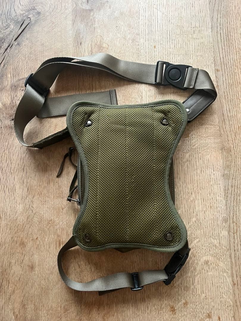 KUSHITANI 2ウェイレッグバッグ2オリーブグリーン