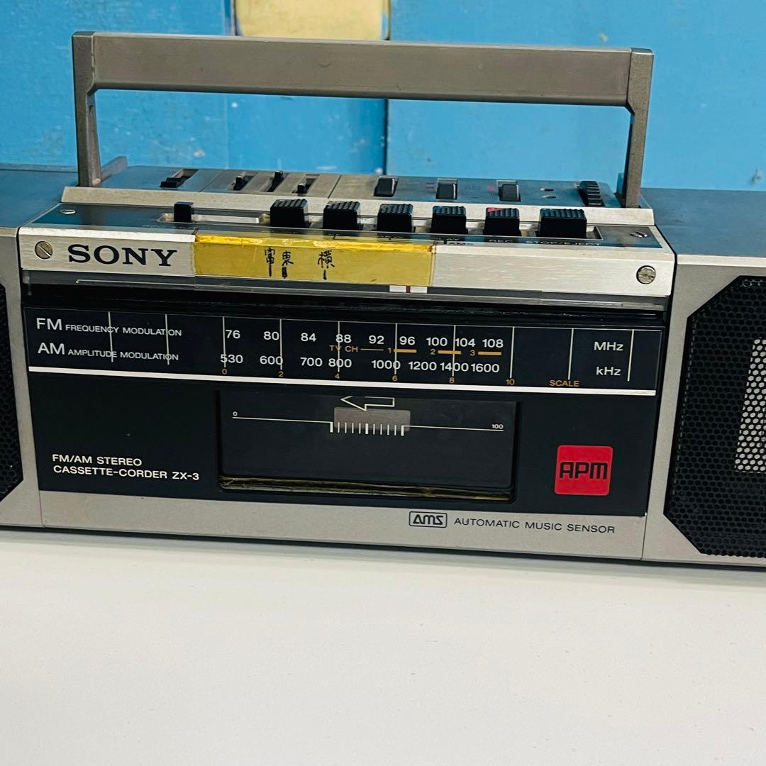 SONY カセットコーダー ZX-3 FM/AMラジオ 日本制動作品