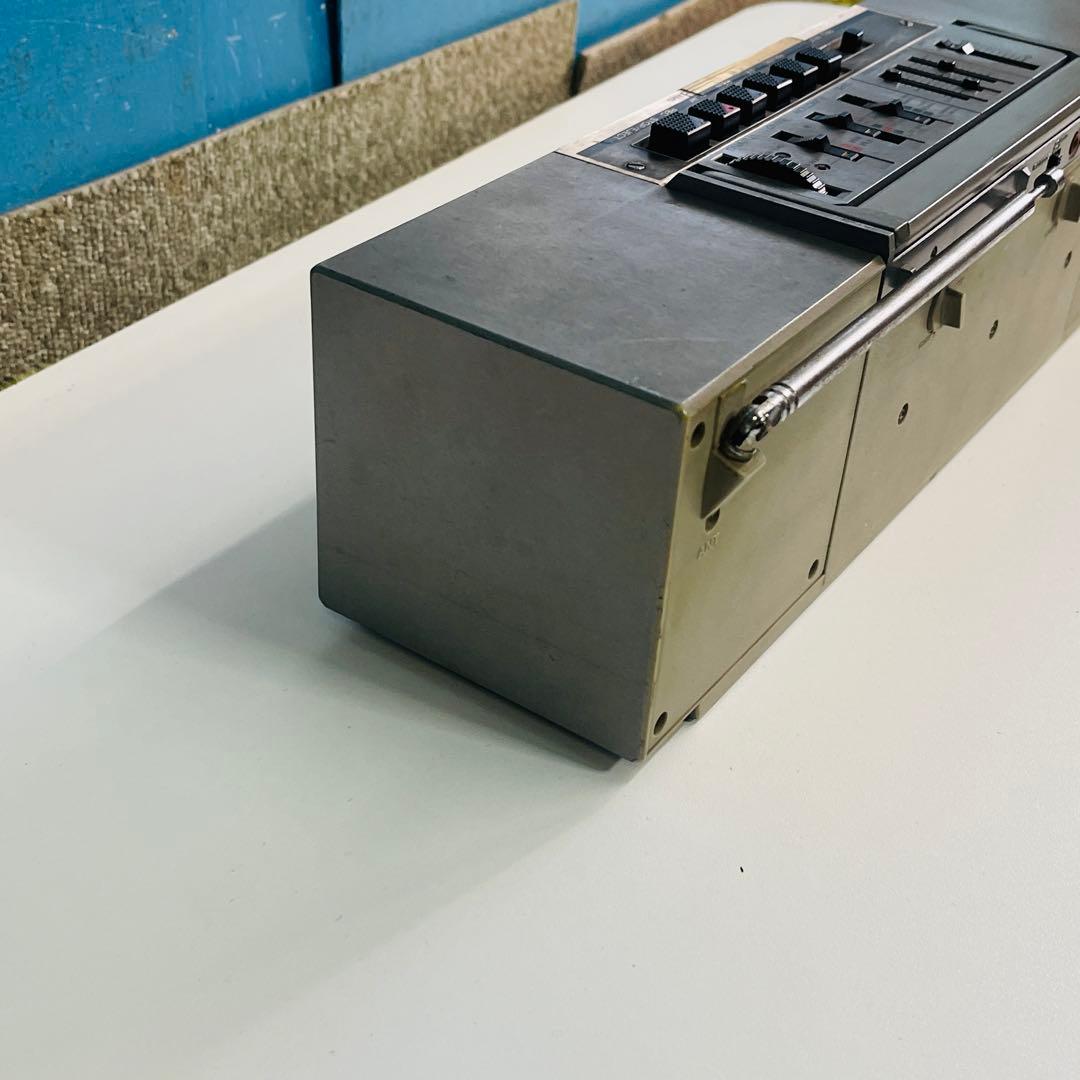 SONY カセットコーダー ZX-3 FM/AMラジオ 日本制動作品