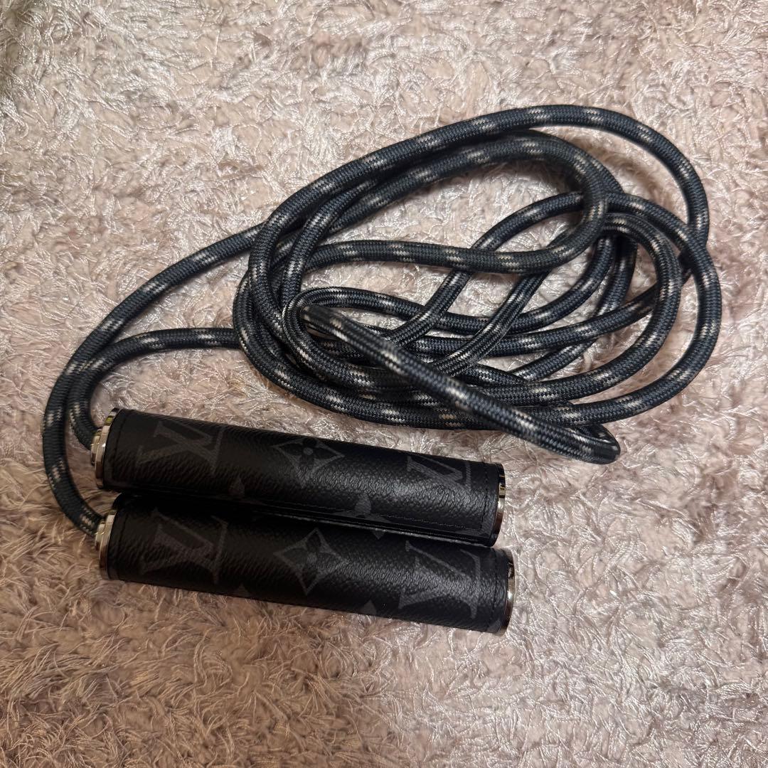 【美品★希少】Louis Vuitton 縄跳び ロゴ入り