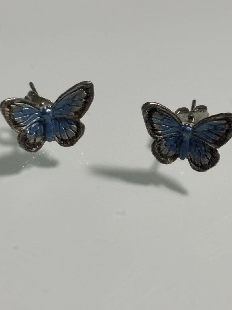 あおばくん着用 Justine Clenquet Alan 蝶々 ピアス