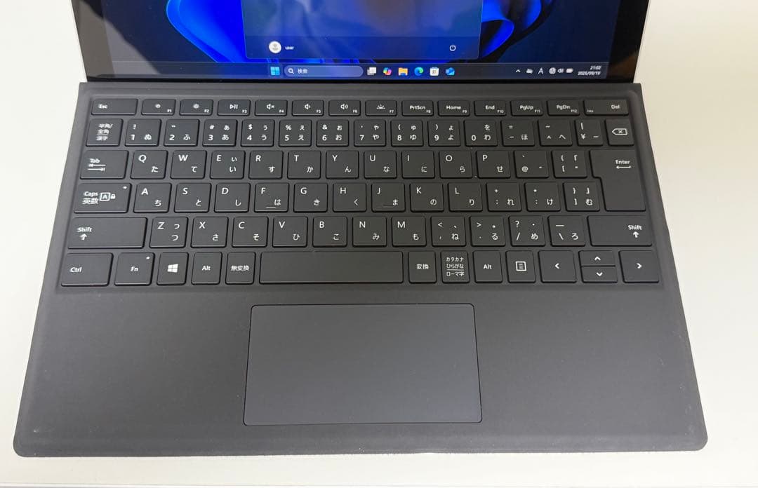 美品Surface Pro7＋ LTE 11世代i5 16GB/256GB