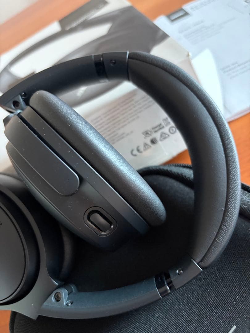 Bose QuietComfort SE ワイヤレスヘッドホン未使用に近い！
