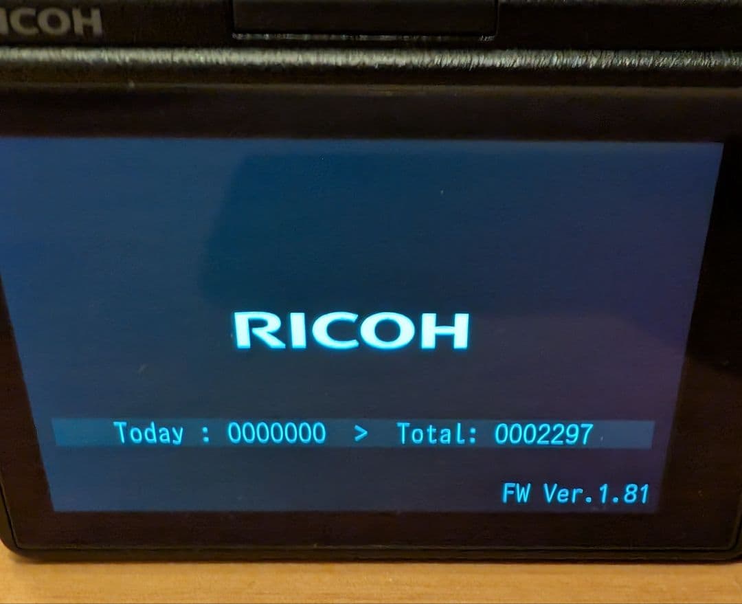 RICOH GR3 コンパクトデジタルカメラ