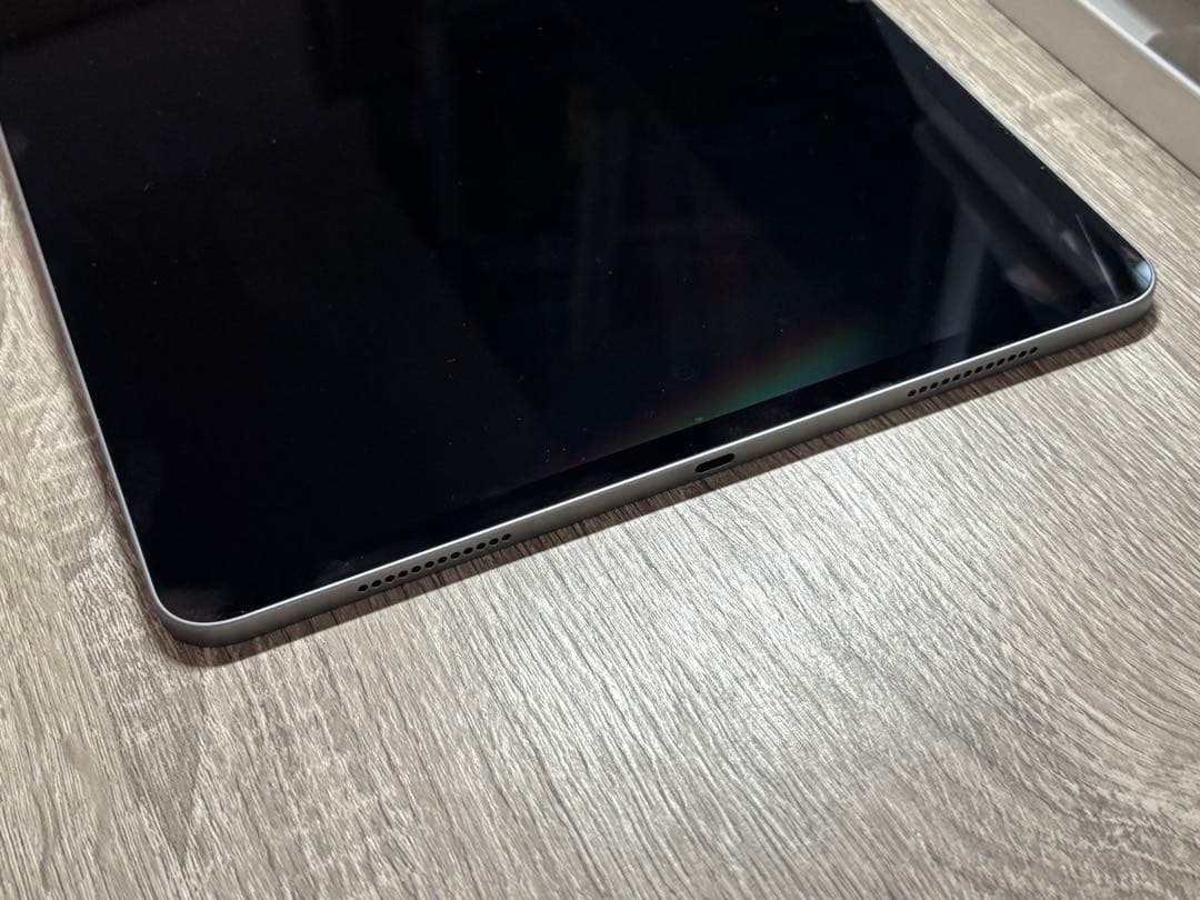 〈Lucia〉 IPad Air 13インチ 128GB WiFiモデル