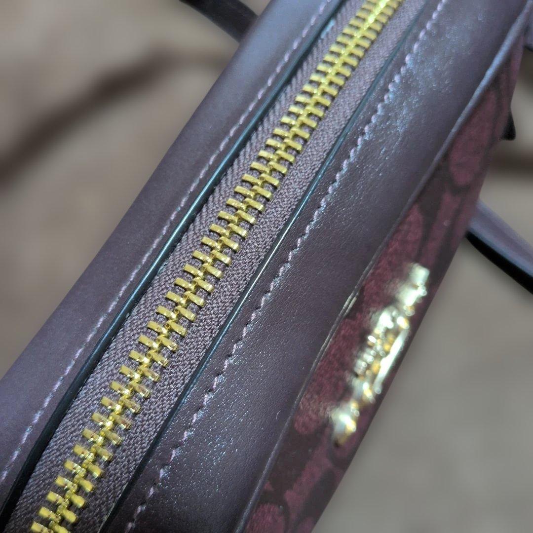 COACH　ミニショルダー　ボルドー　新品未使用