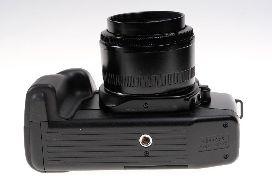 キヤノン EOS 630 / EF50+標準ズーム+望遠ズーム:電池付！