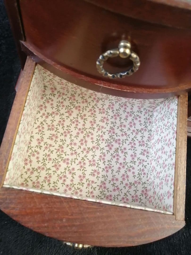 COUNTRY RABBIT ラビットハウス　オルゴール　アクセサリーケース希少