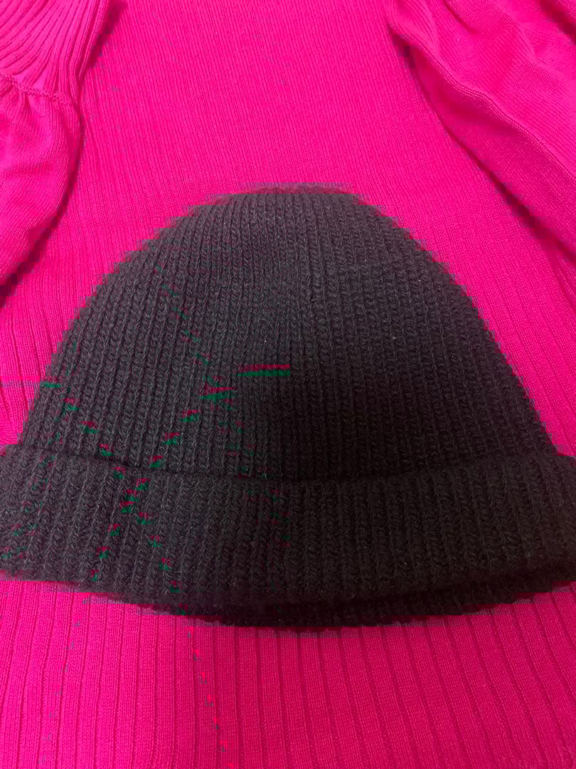 PRADA ロゴ付き黒ビーニー メンズL