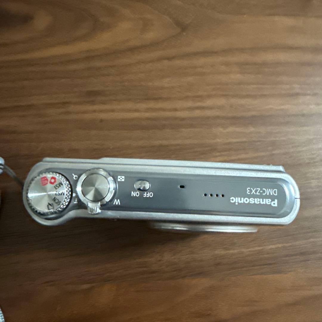 デジタルカメラ Panasonic DMC-ZX3
