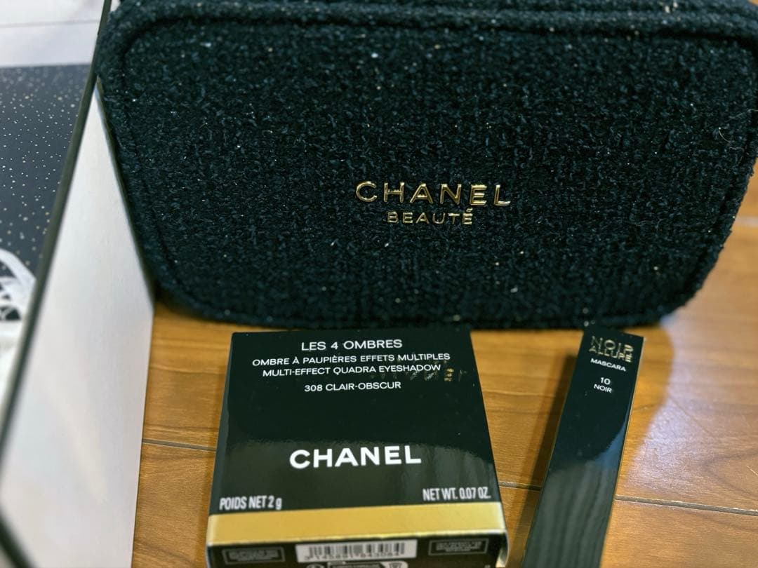 【新品未使用】CHANEL 2025 ホリデーアイシャドウ ＆ マスカラ セット