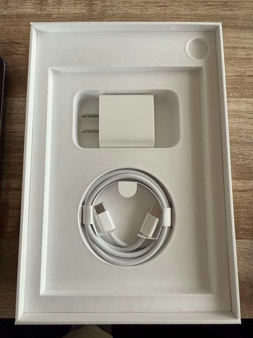 iPad本体 Apple iPad mini(A17 Pro)Wi-Fi + Cellular