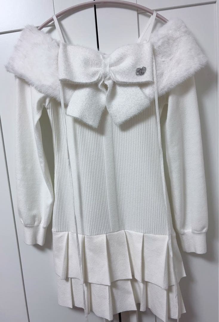 HONEY MEW ビッグリボンクロスオフショルワンピ ホワイト フリーサイズ