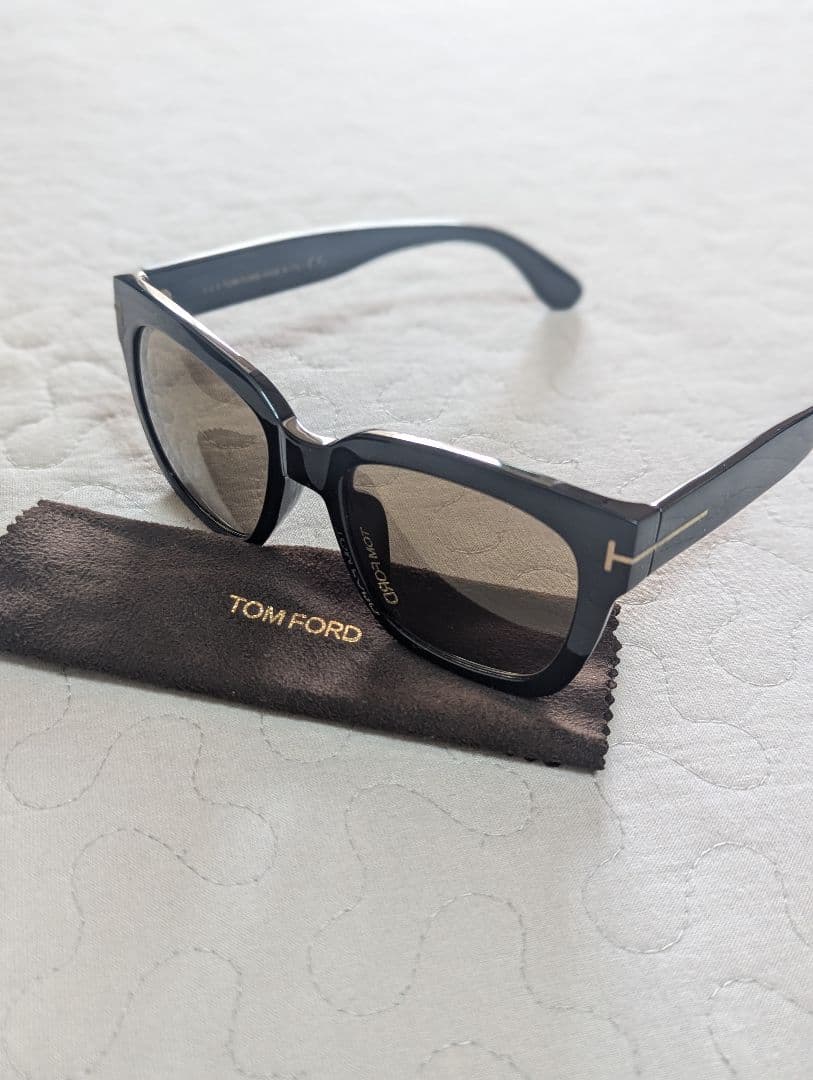 TOM FORD サングラス TF413-D 01G 54□20