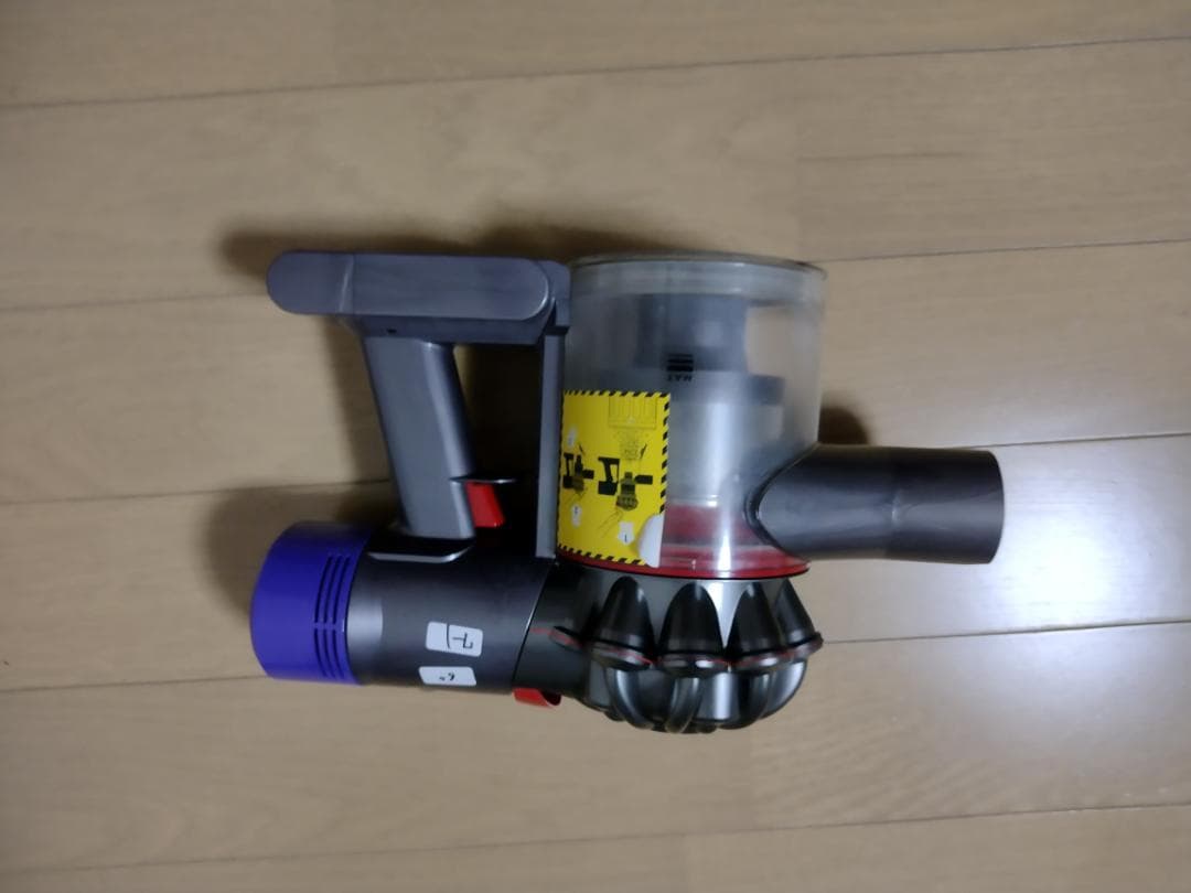 ダイソン★コードレス掃除機★V7★ＳV11★バッテリー新品と同等★1