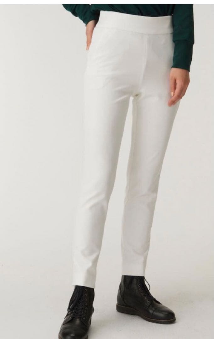 ランバンスポール 　ホワイトスリムフィットパンツ42