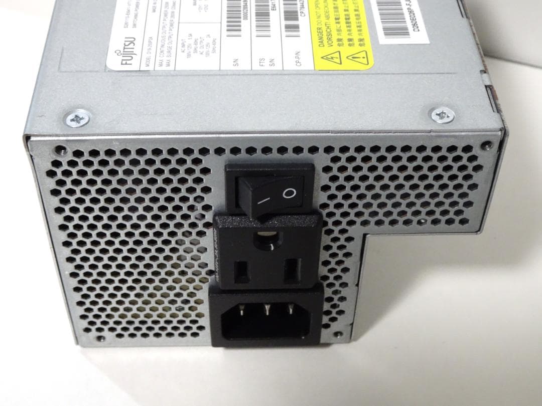 4 富士通 ESPRIMO D7010/FX 電源ユニット D19-250P2A