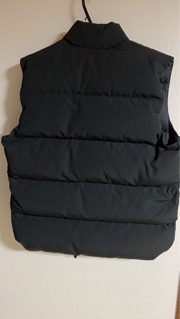 カナダグース(ダウンベスト)美品