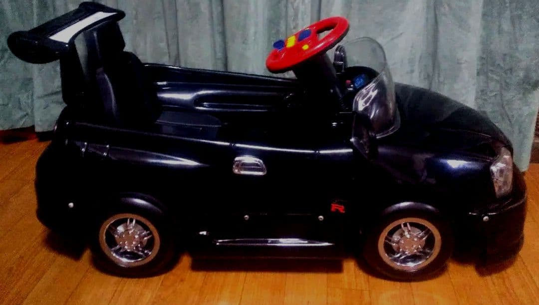 GT-Rデザイン キッズ用カー