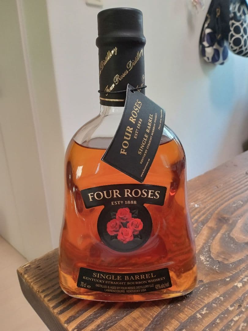 フォアローゼズ シングルバレル レア旧旧ボトル 箱あり終売品