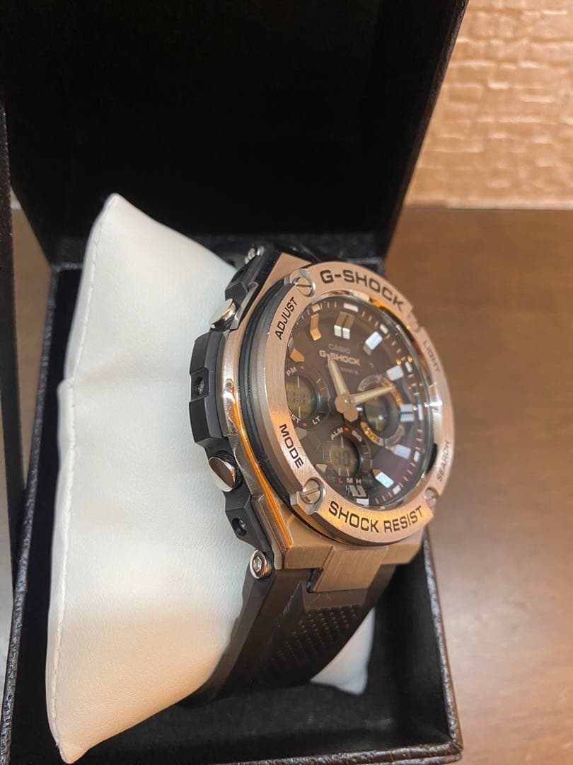 【お得品】G-SHOCK GST-W110 1AJF 電波ソーラー　タフソーラー