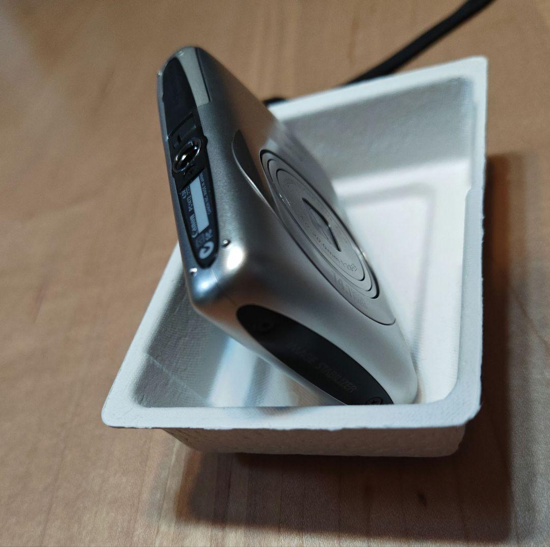 Canon　キャノン　IXY　400F　シルバー　デジカメ　デジタルカメラ