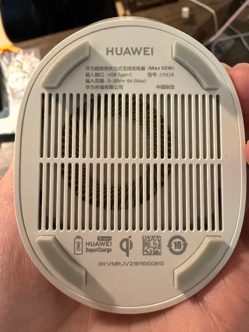 【中古】Huawei mate40pro+ ホワイト　8/256