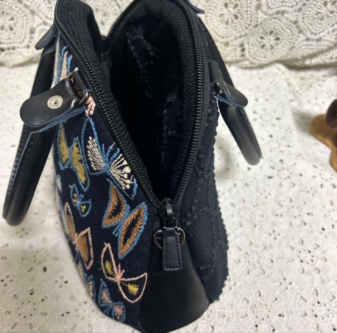 60131Ａミナペルホネンハンドメイドブガッティ　Ｍサイズ