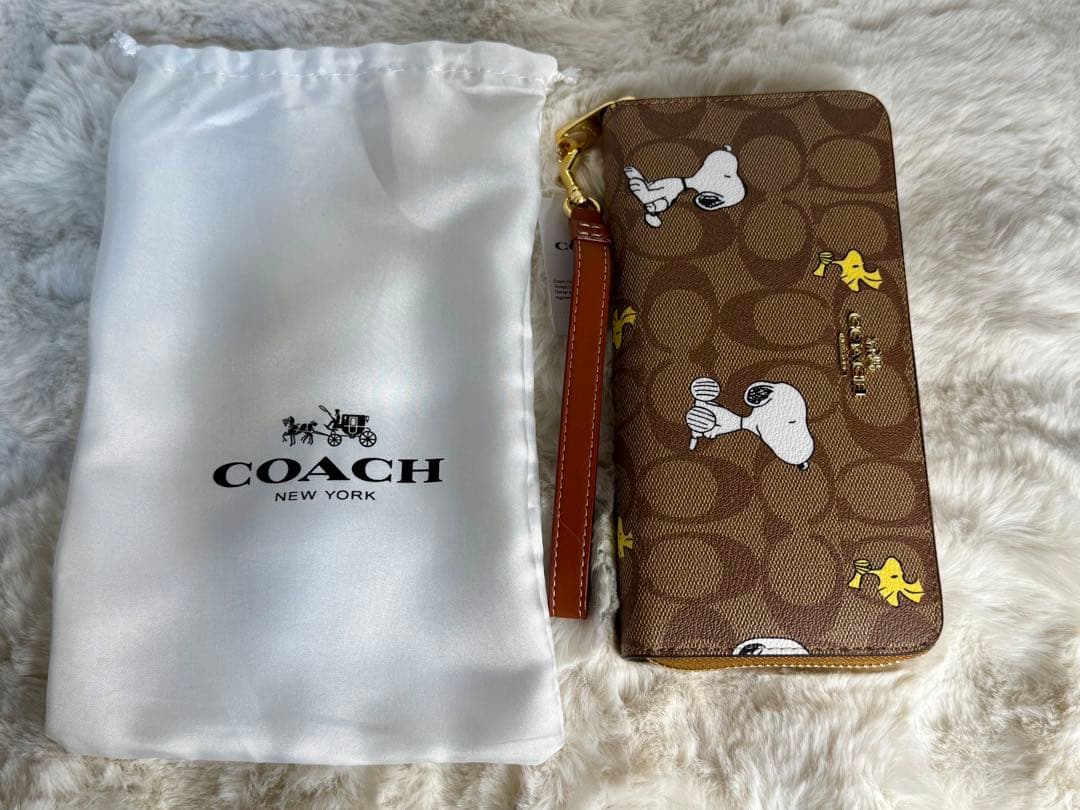 コーチ長財布
