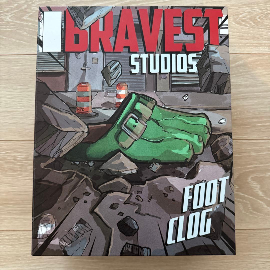 Bravest Studios Foot Clog 黒