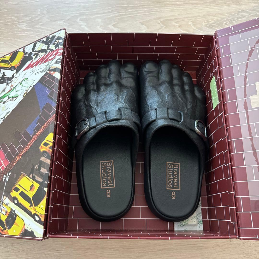 Bravest Studios Foot Clog 黒