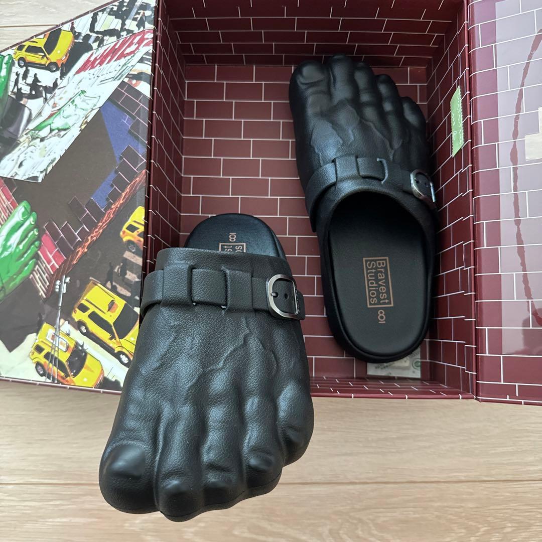 Bravest Studios Foot Clog 黒