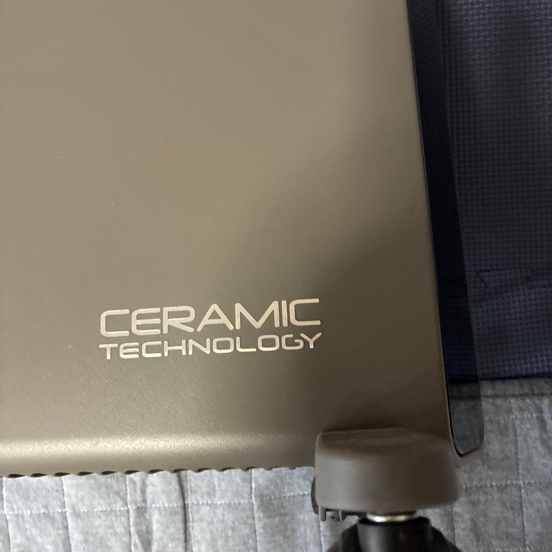 DeLonghi コンベクターヒーター HXJ60L12