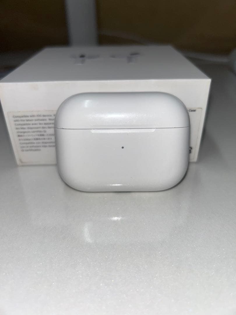 AirPods Pro 本体　充電ケース付き　付属品あり　正規品