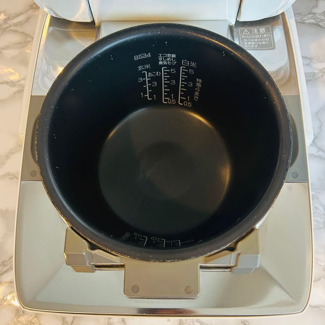 象印 圧力IH炊飯ジャー 炎舞炊き 5.5合炊き NW-KA10-WZ