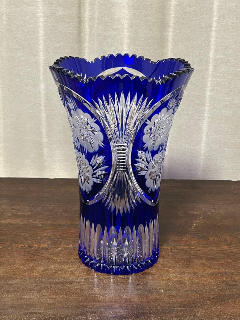 ドレスデン　クリスタル　花瓶　花入