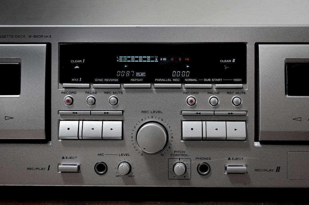 ★TEAC W-890R MKⅡ　録る聴く演奏する！を快適にBGMカセットデッキ