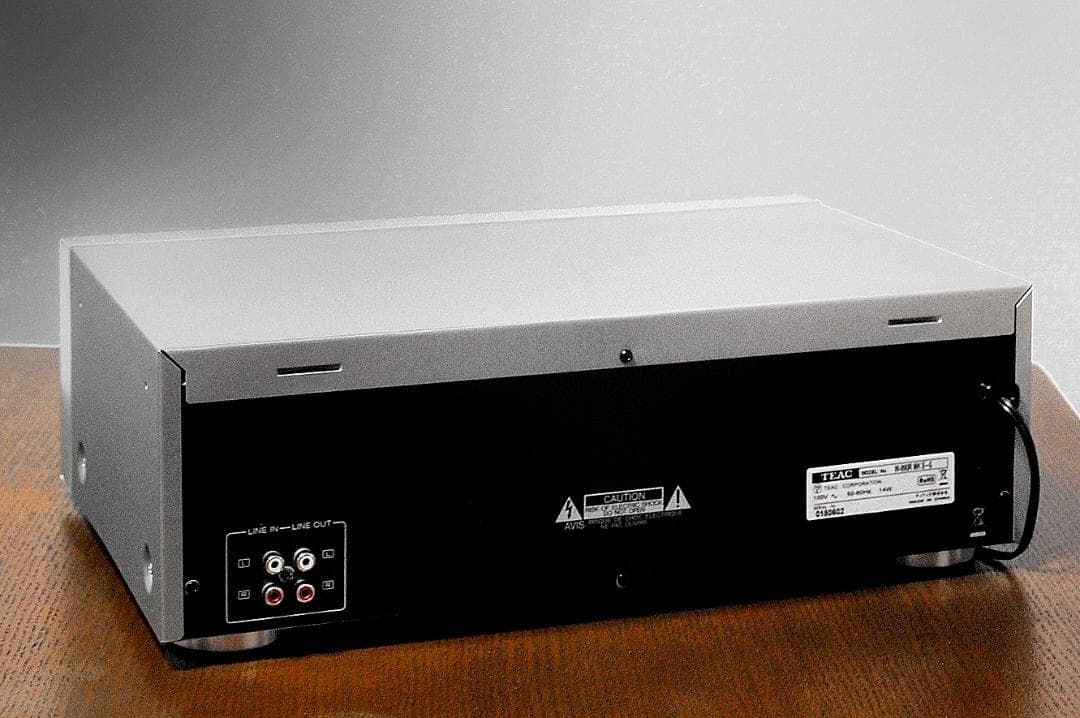 ★TEAC W-890R MKⅡ　録る聴く演奏する！を快適にBGMカセットデッキ