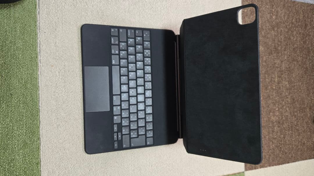 iPad Pro 12.9インチ 本体とMagic Keyboardのセット