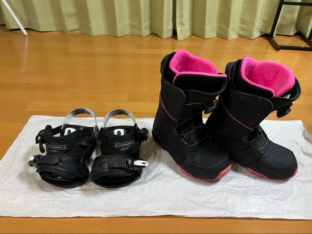 スノーボードブーツ ブラック/ピンク セット