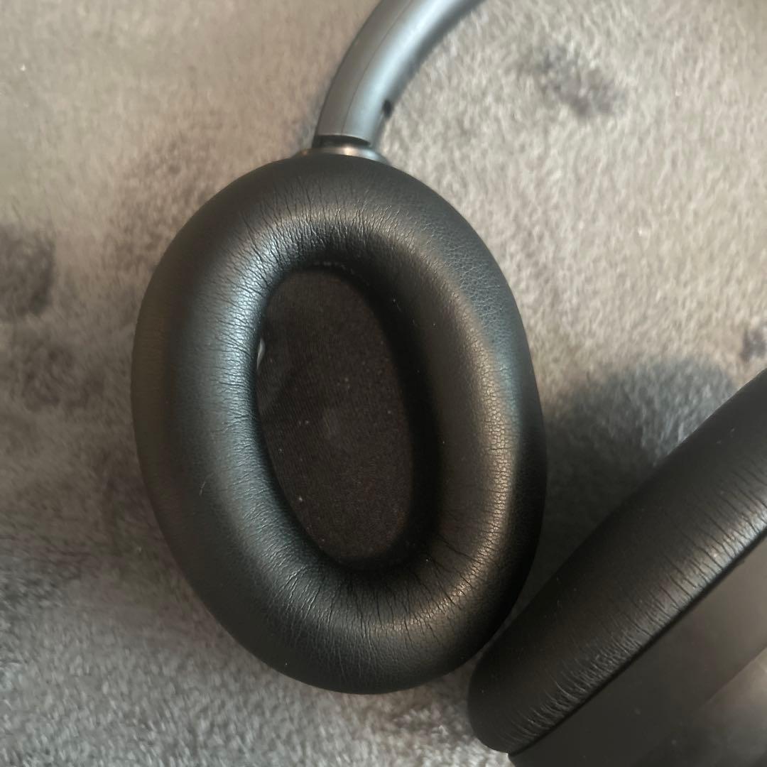 Sony ワイヤレスヘッドホン ブラック　WH1000xm4